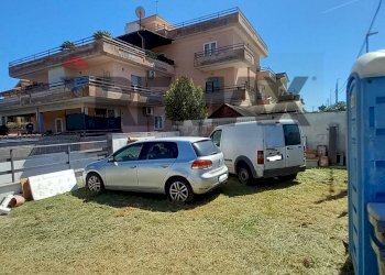 Edificio all\'aperto - Warehouse Via del Triangolo
33, Anzio - photo 16
