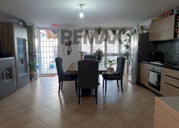 Sala da pranzo - Terraced Villa via foglia
 
3, Ardea - photo 14