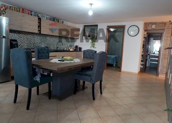 Sala da pranzo - Terraced Villa via foglia
 
3, Ardea - photo 17