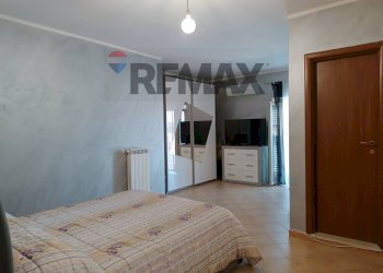 Camera / camera da letto - Terraced Villa via foglia
 
3, Ardea - photo 27