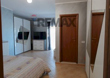 Camera / camera da letto - Terraced Villa via foglia
 
3, Ardea - photo 28