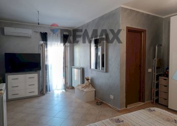 Camera / camera da letto - Terraced Villa via foglia
 
3, Ardea - photo 31