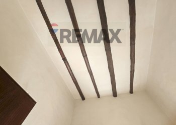 Dettagli - Appartamento Via Larghetto san Pietro a Corte
 
7, Salerno - foto 13