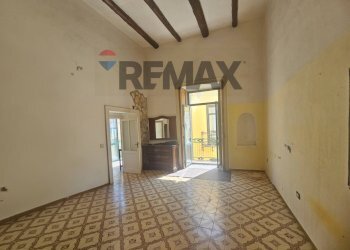 Stanza vuota - Appartamento Via Larghetto san Pietro a Corte
 
7, Salerno - foto 14