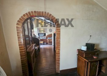 Hall / corridoio - Appartamento Via Larghetto san Pietro a Corte
 
7, Salerno - foto 33