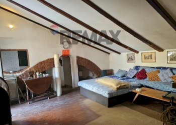Camera / camera da letto - Appartamento Via Larghetto san Pietro a Corte
 
7, Salerno - foto 35
