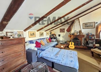 Camera / camera da letto - Appartamento Via Larghetto san Pietro a Corte
 
7, Salerno - foto 43