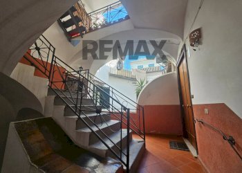 Scale - Appartamento Via Larghetto san Pietro a Corte
 
7, Salerno - foto 49