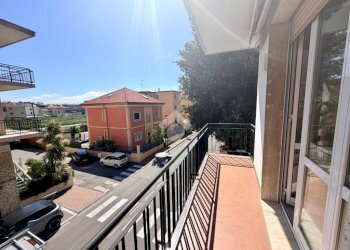 Quadrilocale Via Alfredo Catalani, Albissola Marina - foto 3