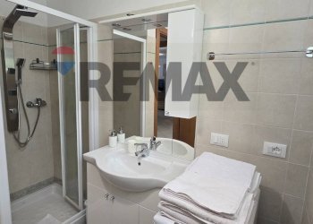 Bagno - Bilocale VIA CLEF
 
30, Aprica - foto 13