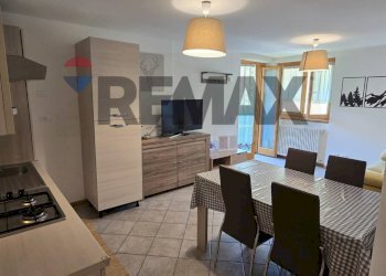 Sala da pranzo - Bilocale VIA CLEF
 
30, Aprica - foto 15