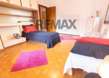 Camera / camera da letto - Villa Via Monsignor Castelli
 
17, Desio - foto 17