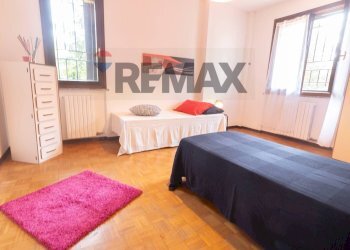 Camera / camera da letto - Villa Via Monsignor Castelli
 
17, Desio - foto 18