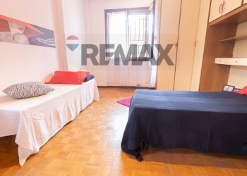 Camera / camera da letto - Villa Via Monsignor Castelli
 
17, Desio - foto 19