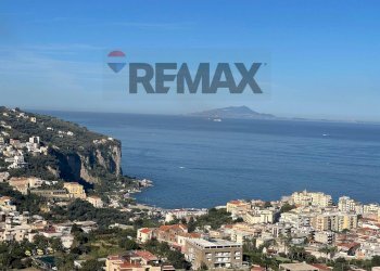 Vista dell\'acqua - Casa semi indipendente VIA RAFFELE BOSCO
 
180, Vico Equense - foto 9