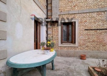 Giardino - Trilocale Via Della Chiesa
 
2, Morsano al Tagliamento - foto 12