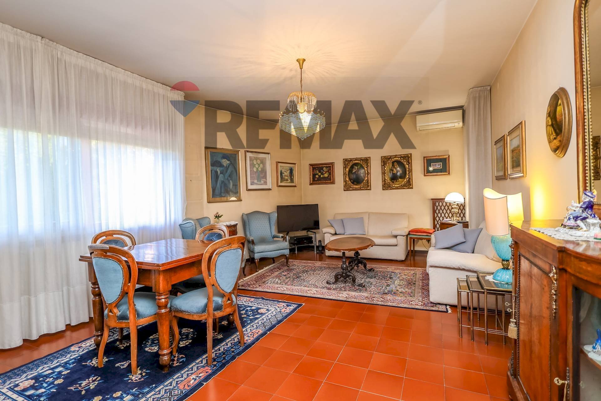 Sala da pranzo - Appartamento Via Achille De Zigno
 
8, Padova - foto 2