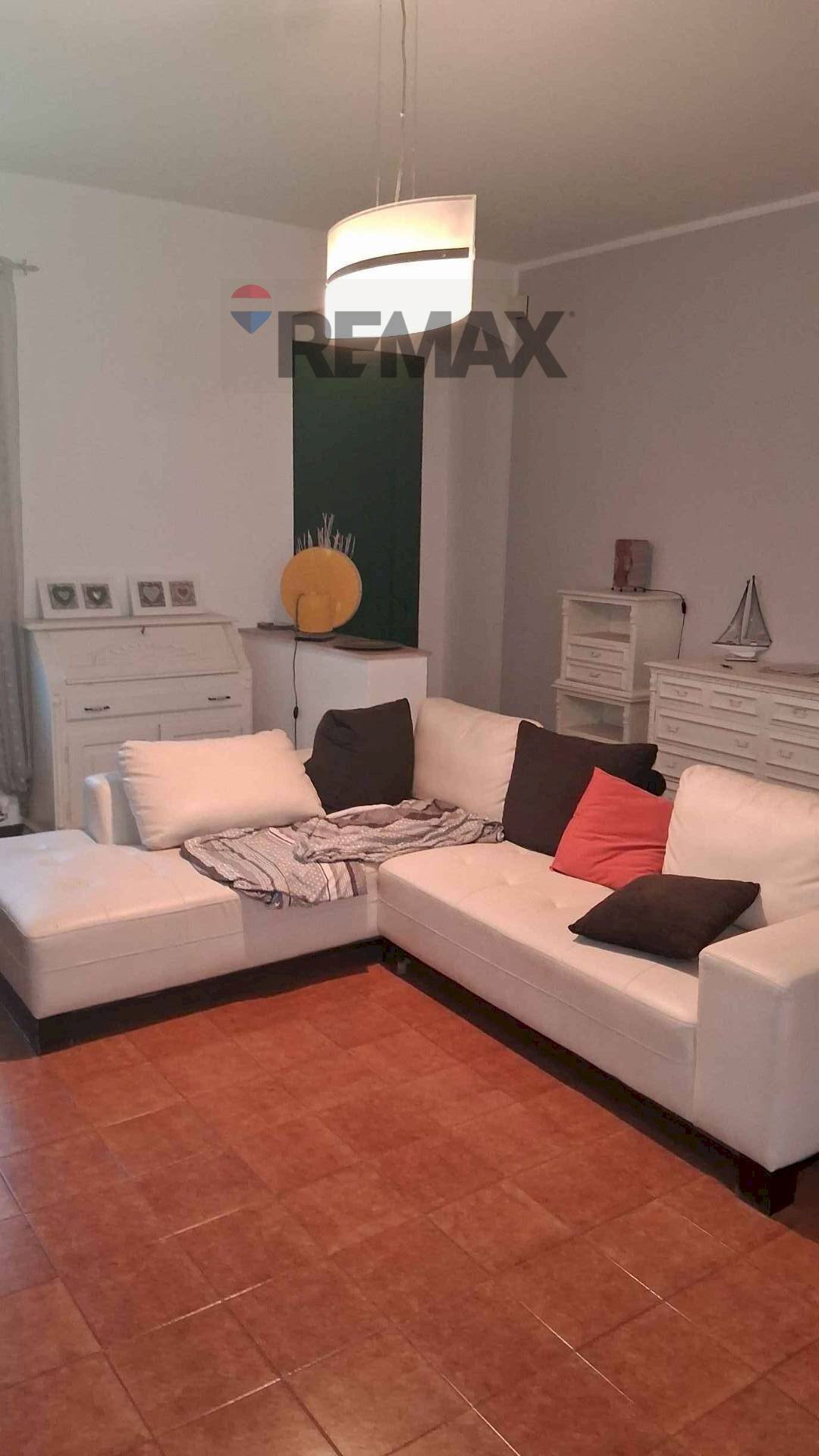 Soggiorno - Villa a Schiera Via Fratelli Bandiera
 
137, Sermide e Felonica - foto 3