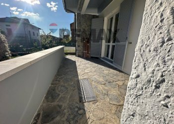 Balcone - Villa via leonardo da vinci
 
38, Valbrembo - foto 3