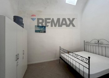 Camera / camera da letto - Four-room apartment Via Tenente Alessandro Petrone
 
10, Vieste - photo 8