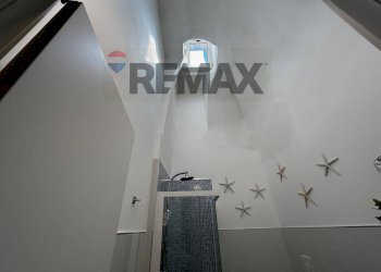 Dettagli - Four-room apartment Via Tenente Alessandro Petrone
 
10, Vieste - photo 16