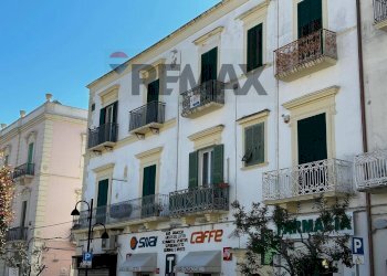 Edificio all\'aperto - Four-room apartment Via Tenente Alessandro Petrone
 
10, Vieste - photo 18