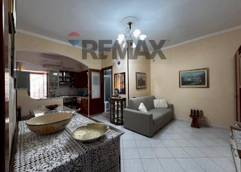 Sala da pranzo - Three-room apartment Via Tenente Petrone
 
12, Vieste - photo 7