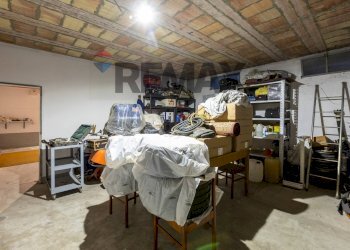 Dispensa di stoccaggio - Warehouse Strada caminata, Alseno - photo 26