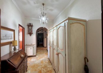 Quadrilocale Via Bolzaneto, Genova (zona Bolzaneto) - foto 3