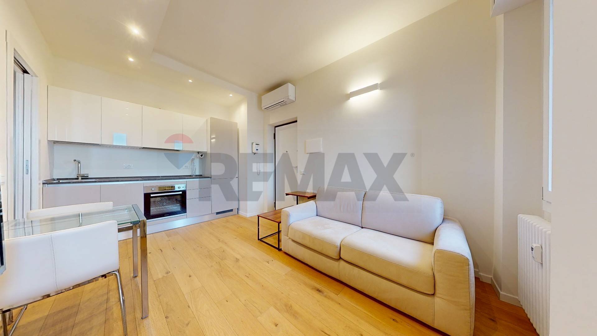 Sala da pranzo - Bilocale Viale Cassala
 
25, Milano - foto 3
