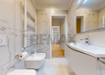 Bagno - Bilocale Viale Cassala
 
25, Milano - foto 12