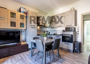 Cucina - Trilocale Via Cesare Battisti
 
70, Locate Varesino - foto 4