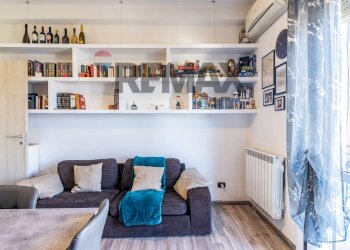 Soggiorno - Trilocale Via Cesare Battisti
 
70, Locate Varesino - foto 6