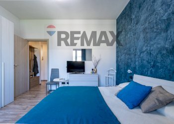 Camera / camera da letto - Trilocale Via Cesare Battisti
 
70, Locate Varesino - foto 18