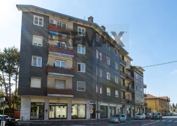 Edificio all\'aperto - Trilocale Via Cesare Battisti
 
70, Locate Varesino - foto 22