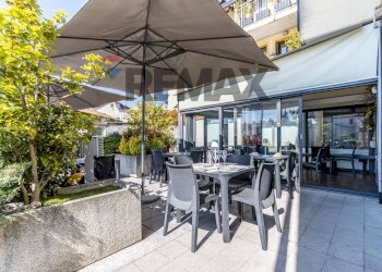 Terrazza - Commercial Activity Via Vittorio Veneto
 
2, Villa Guardia - photo 6