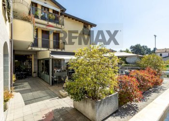 Casa all\'aperto - Commercial Activity Via Vittorio Veneto
 
2, Villa Guardia - photo 31
