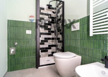 Bagno - Bilocale Via XX Settembre
 
77, Parma - foto 6