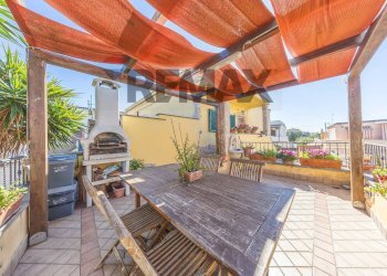 Terrazza - Casa semi indipendente Via delle Cernie, Fiumicino - foto 1