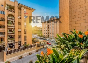 Edificio all\'aperto - Quadrilocale Via Generale Mario Pezzi, Roma - foto 2