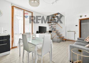 Sala da pranzo - Villa a Schiera VIA MAGELLANO
 
9, Magnago - foto 5