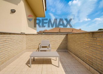 Terrazza - Villa a Schiera VIA MAGELLANO
 
9, Magnago - foto 17