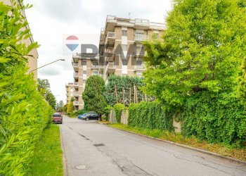 Edificio all\'aperto - Quadrilocale via d'annunzio
 
2, Turbigo - foto 21