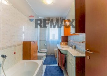 Bagno - Trilocale via carreggia
 
105b, Cardano al Campo - foto 14