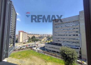 Edificio all\'aperto - Quadrilocale Viale Della Resistenza
 
167, Napoli - foto 27