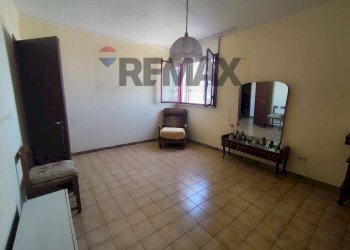 Stanza vuota - Quadrilocale Viale Della Resistenza
 
167, Napoli - foto 37