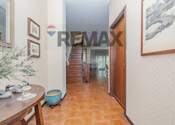 Hall / corridoio - Villa Via Della Mornerina
 
2, Monza - foto 12