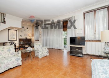 Soggiorno - Villa Via Della Mornerina
 
2, Monza - foto 16