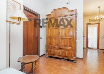 Camera / camera da letto - Villa Via Della Mornerina
 
2, Monza - foto 30