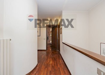 Hall / corridoio - Villa Via Della Mornerina
 
2, Monza - foto 47